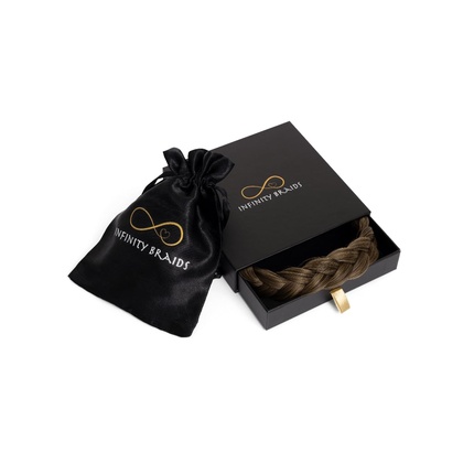 Обычная коса Lizzy Cyber Glam Infinity Braids
Обычная коса Lizzy Cyber Glam Infinity Braids