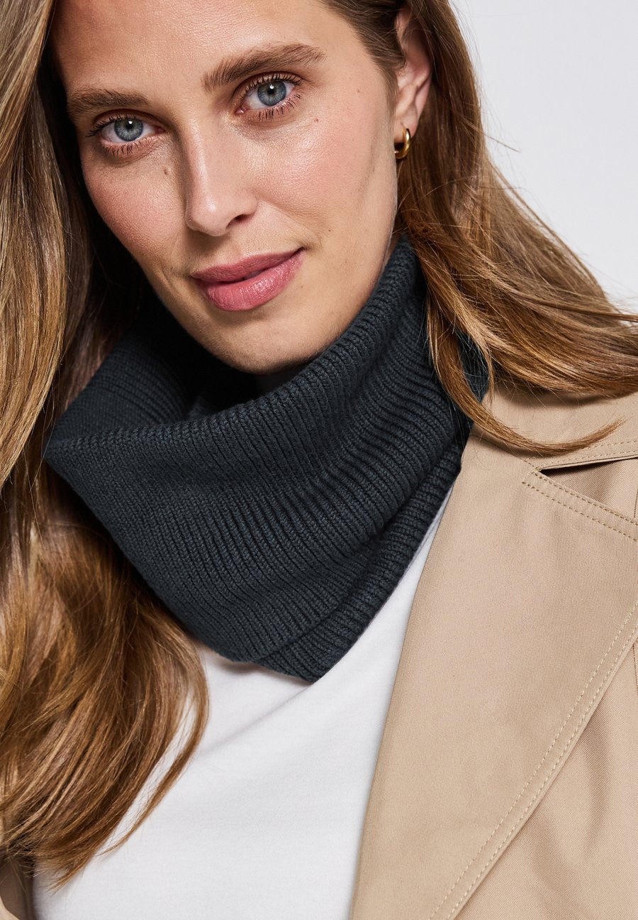 Шарф Street One Snood, Blau/Dark Blue
Шарф Street One Snood, Blau/Dark Blue