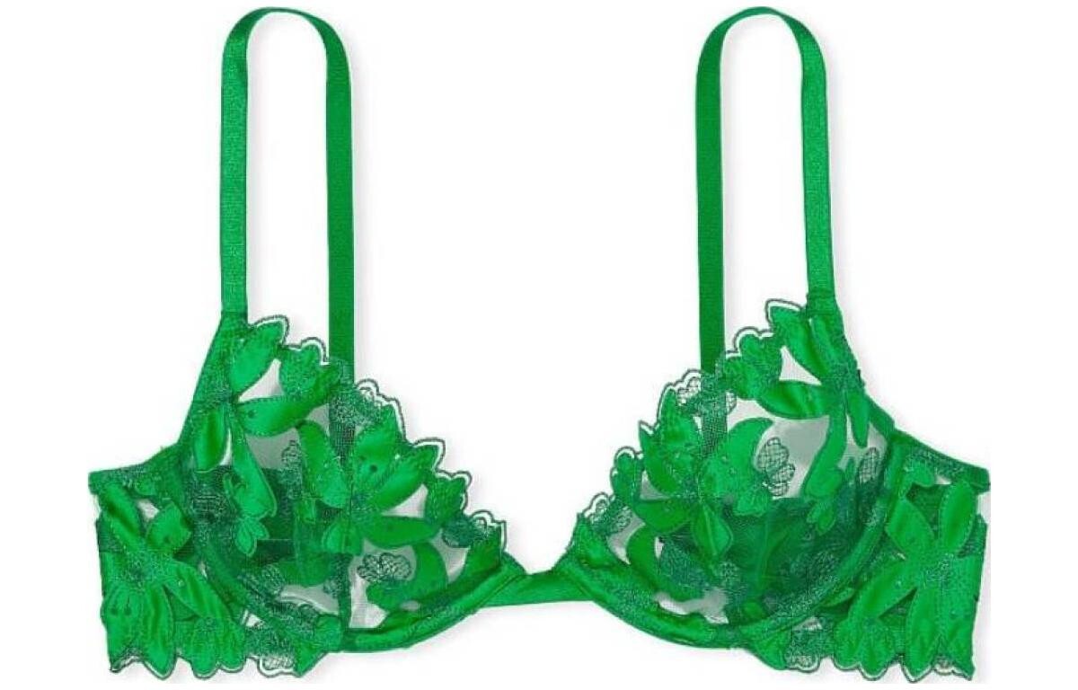 Женский бюстгальтер Victoria'S Secret
Женский бюстгальтер Victoria'S Secret