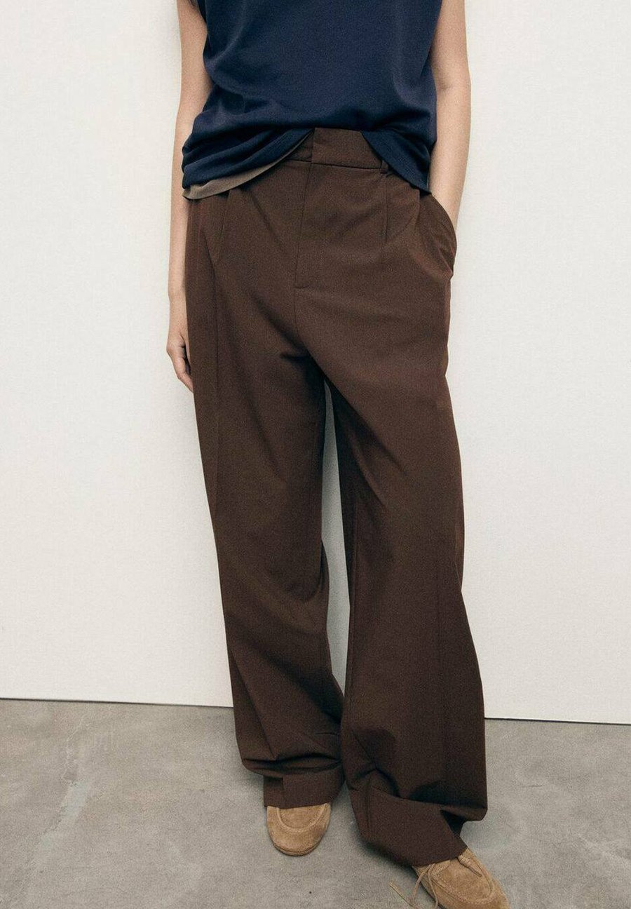Брюки Mango Trousers, Brown
Брюки Mango Trousers, Brown