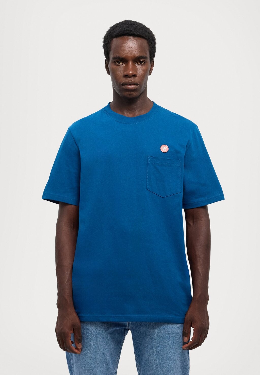 Простая футболка ADI POCKET RESORT UNISEX Double A by Wood Wood, синий
Простая футболка ADI POCKET RESORT UNISEX Double A by Wood Wood, синий