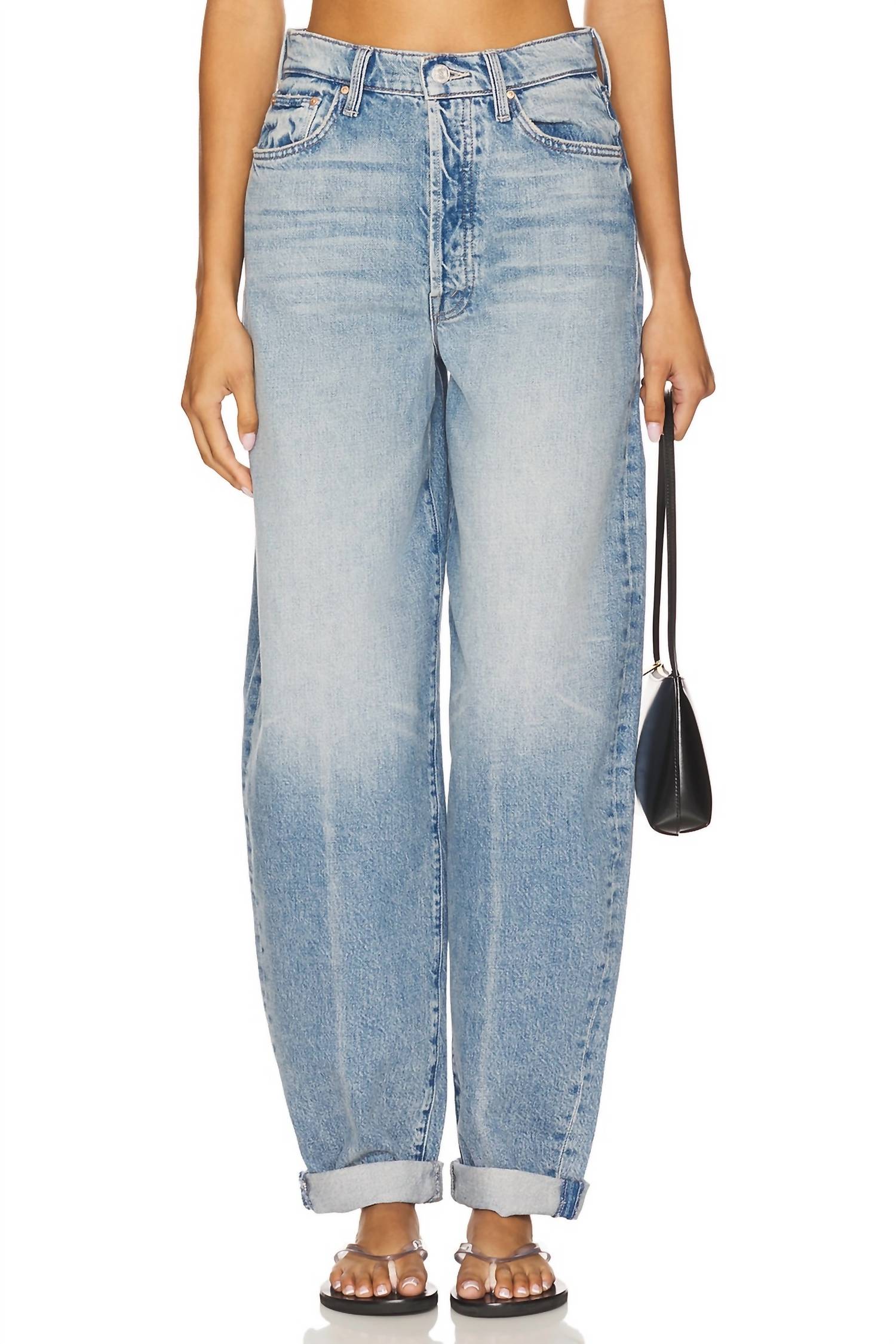 Джинсы Fangirl Button Skimp Cuff Jeans в цвете Blinded By The Light Mother, blinded by the light
Джинсы Fangirl Button Skimp Cuff Jeans в цвете Blinded By The Light Mother, blinded by the light