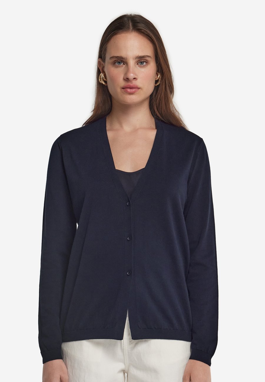 Кардиган Falconeri V-NECK , Blue/Blue
Кардиган Falconeri V-NECK , Blue/Blue