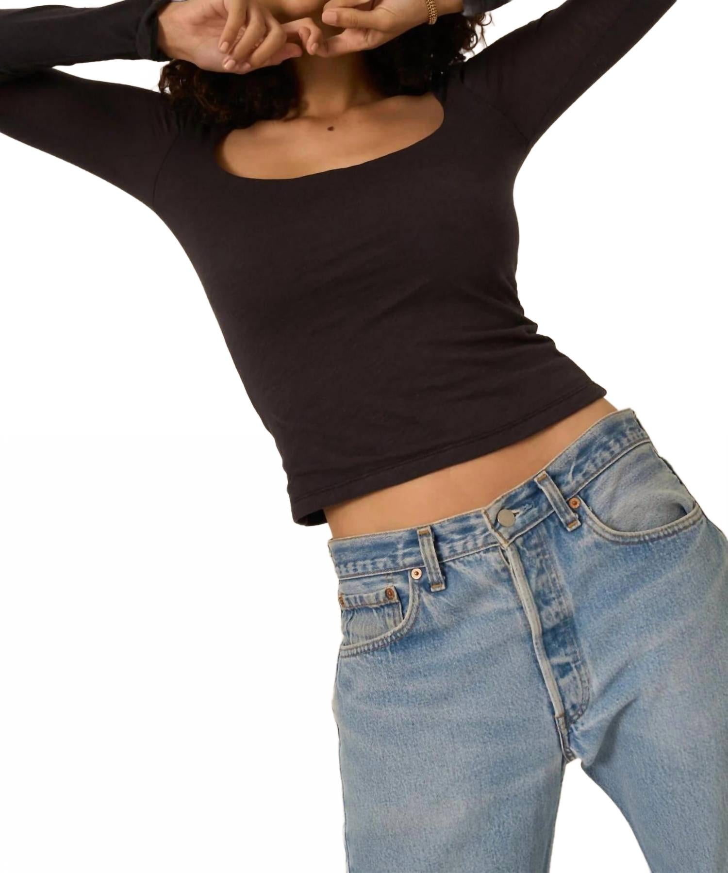 Данни бесшовный топ в выстиранном черном PROJECT SOCIAL T
Данни бесшовный топ в выстиранном черном PROJECT SOCIAL T