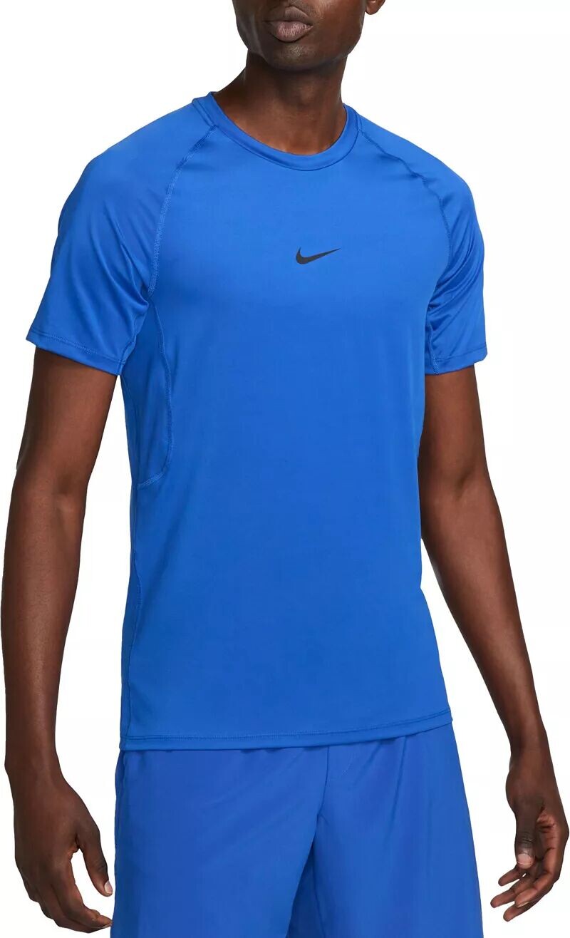 Мужская футболка узкого кроя с короткими рукавами Nike Pro Dri-FIT
Мужская футболка узкого кроя с короткими рукавами Nike Pro Dri-FIT