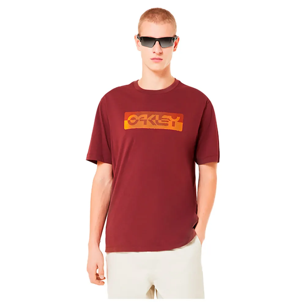 Футболка с коротким рукавом Oakley Duality b1b, красный
Футболка с коротким рукавом Oakley Duality b1b, красный