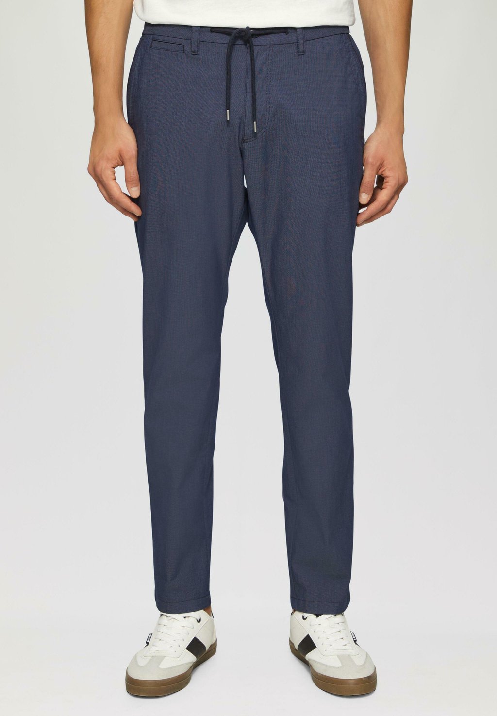 Брюки PHOENIX STRUKTURIERTE MIT ELASTIKBUND s.Oliver, темно-синий
Брюки PHOENIX STRUKTURIERTE MIT ELASTIKBUND s.Oliver, темно-синий