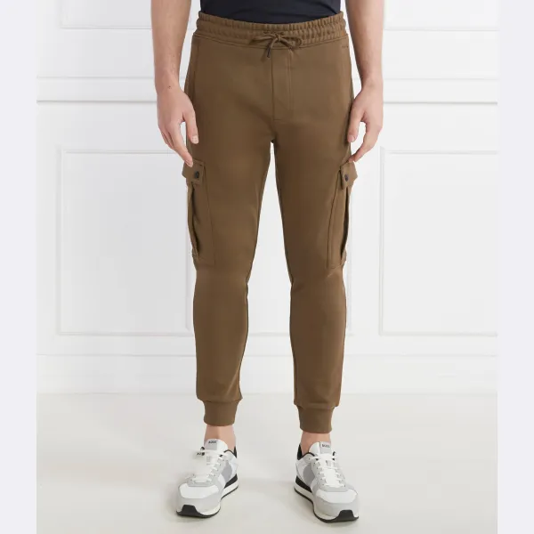 Спортивные брюки стандартного кроя seteam Boss, хаки
Спортивные брюки стандартного кроя seteam Boss, хаки