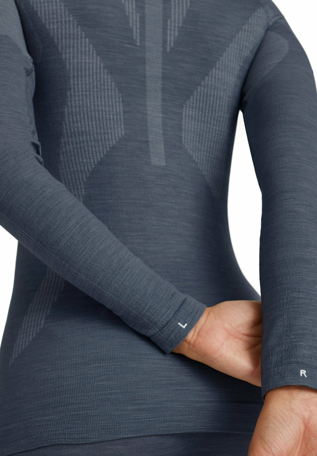 Базовый слой WOOL-TECH LONGSLEEVE ZIP FOR COLD TO VERY COLD CONDITIONS FALKE, сине-серый
Базовый слой WOOL-TECH LONGSLEEVE ZIP FOR COLD TO VERY COLD CONDITIONS FALKE, сине-серый
