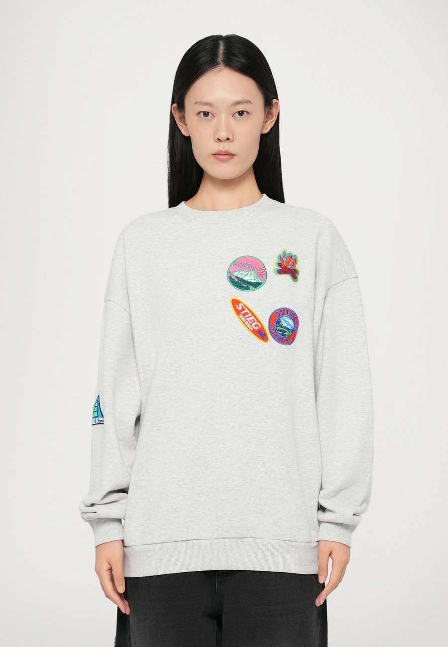 Толстовка Stieglitz NATAL SWEATER, Melange Grey/Grey
Толстовка Stieglitz NATAL SWEATER, Melange Grey/Grey