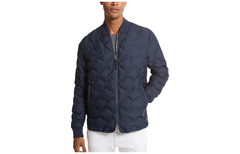 Стеганая куртка-бомбер на молнии MICHAEL KORS, темно-синий
Стеганая куртка-бомбер на молнии MICHAEL KORS, темно-синий