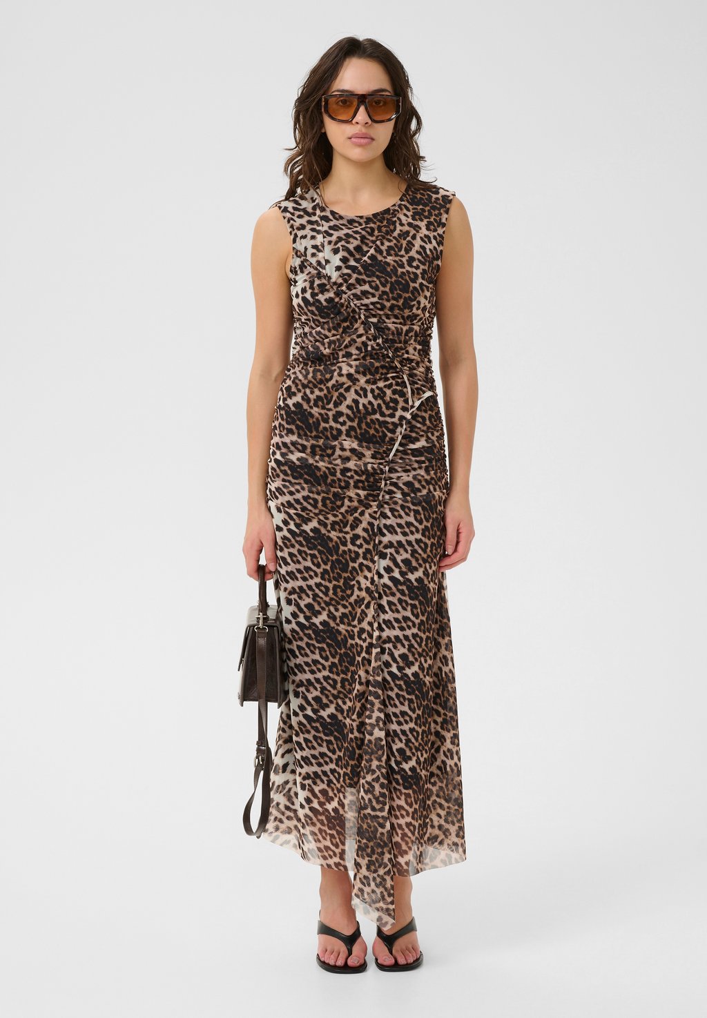 Платье макси Gestuz, мультиколор
Платье макси Gestuz, мультиколор