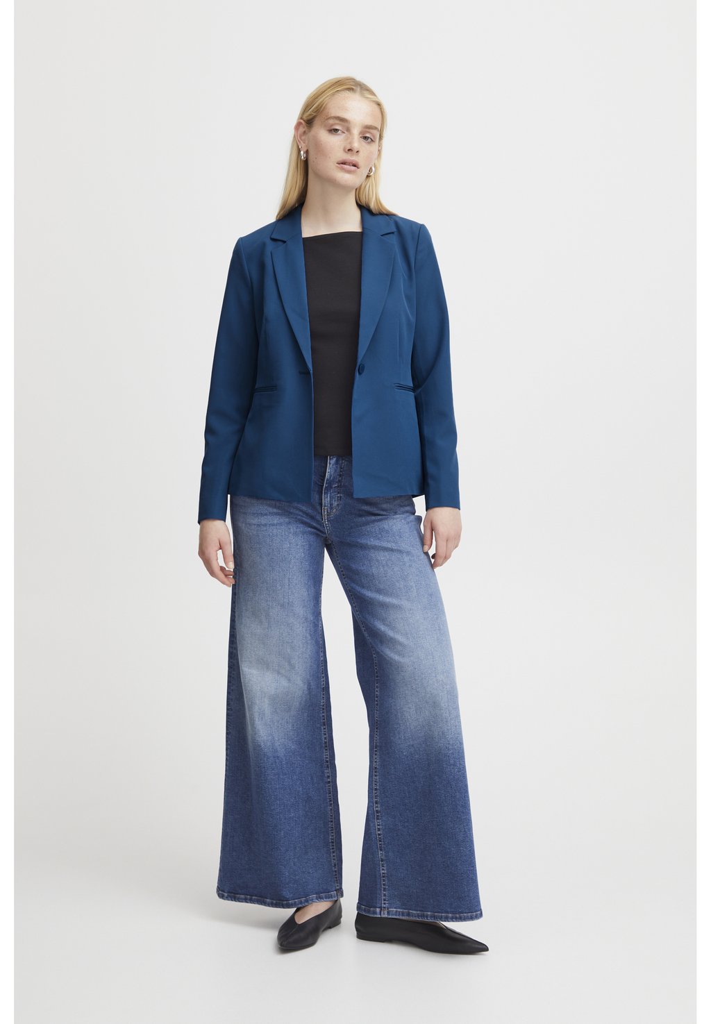 Блейзер ICHI IHLEXI BL ICHI, синий
Блейзер ICHI IHLEXI BL ICHI, синий