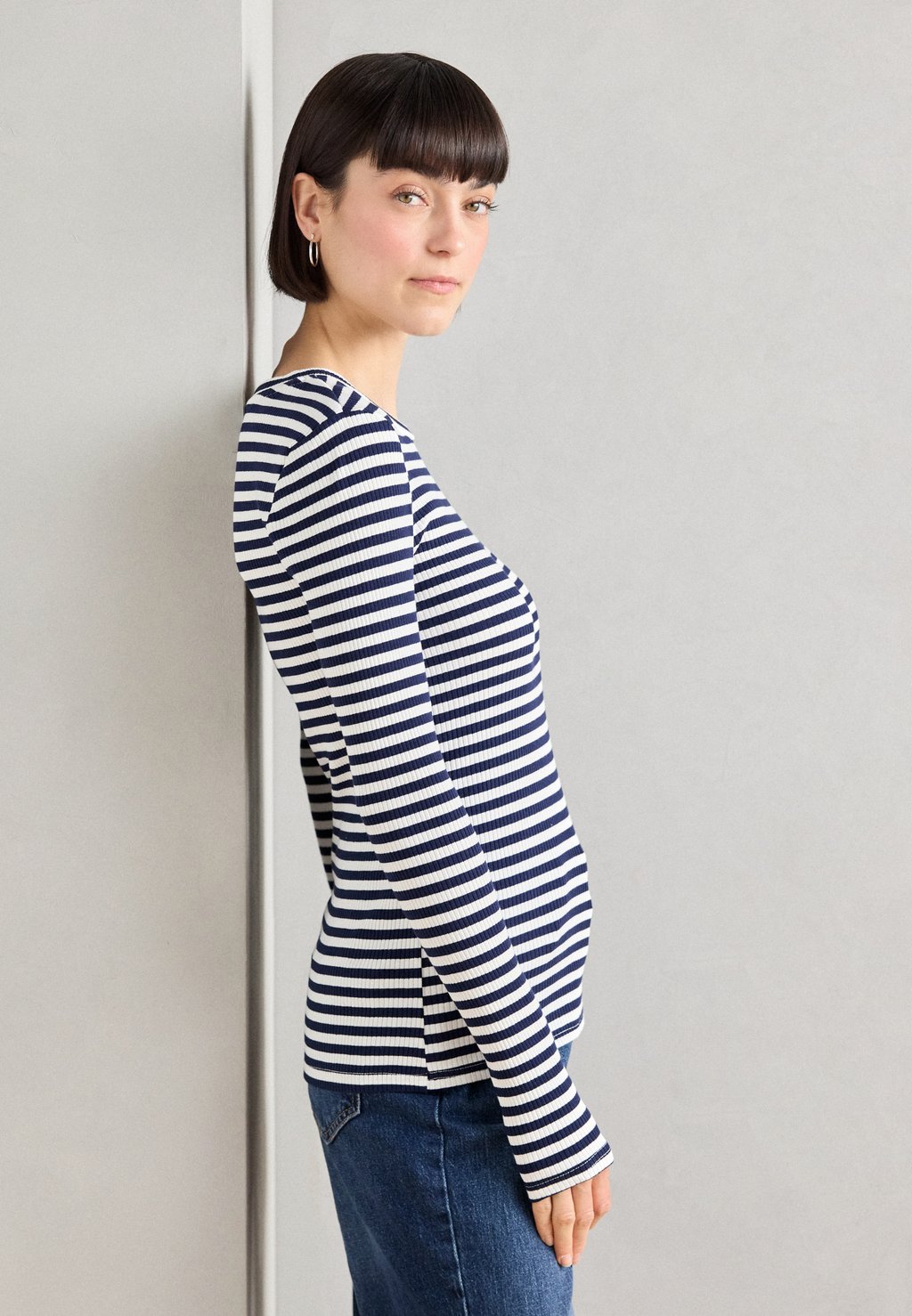 Топ с длинными рукавами Lollys Laundry, темно-синий
Топ с длинными рукавами Lollys Laundry, темно-синий