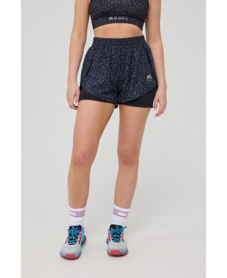 Женские беговые шорты Elite 2 в 1 - Черный леопардовый принт OOSC, Black leopard
Женские беговые шорты Elite 2 в 1 - Черный леопардовый принт OOSC, Black leopard