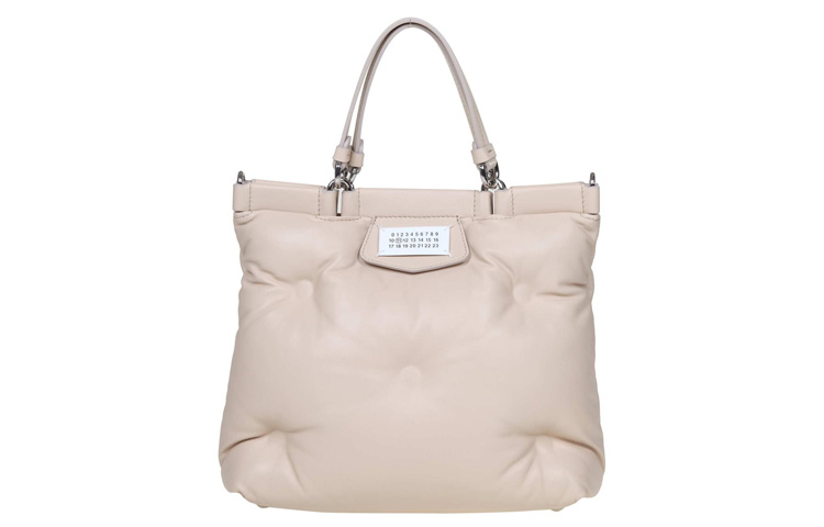 Maison Margiela Гламурная мини-сумка через плечо унисекс бежевая
Maison Margiela Гламурная мини-сумка через плечо унисекс бежевая