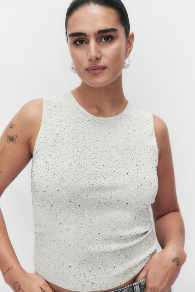 Майка со стразами H&M, бежевый
Майка со стразами H&M, бежевый