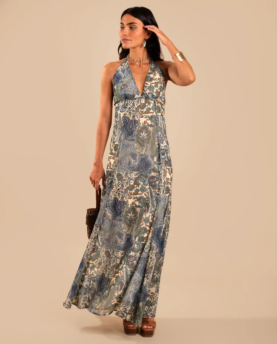 Длинное платье-халтер с V-образным вырезом и узором пейсли The-Are, мультиколор
Длинное платье-халтер с V-образным вырезом и узором пейсли The-Are, мультиколор