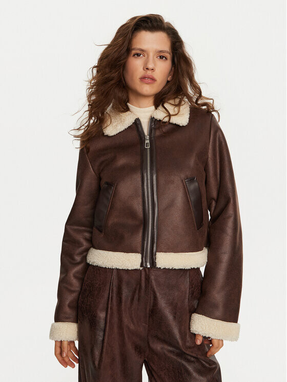 Куртка из искусственной кожи, стандартного кроя Only, коричневый
Куртка из искусственной кожи, стандартного кроя Only, коричневый