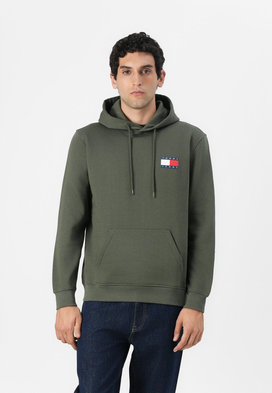 Толстовка Tommy Jeans REG ESSENTIAL FLAG EXT, Pewter Green/Green
Толстовка Tommy Jeans REG ESSENTIAL FLAG EXT, Pewter Green/Green