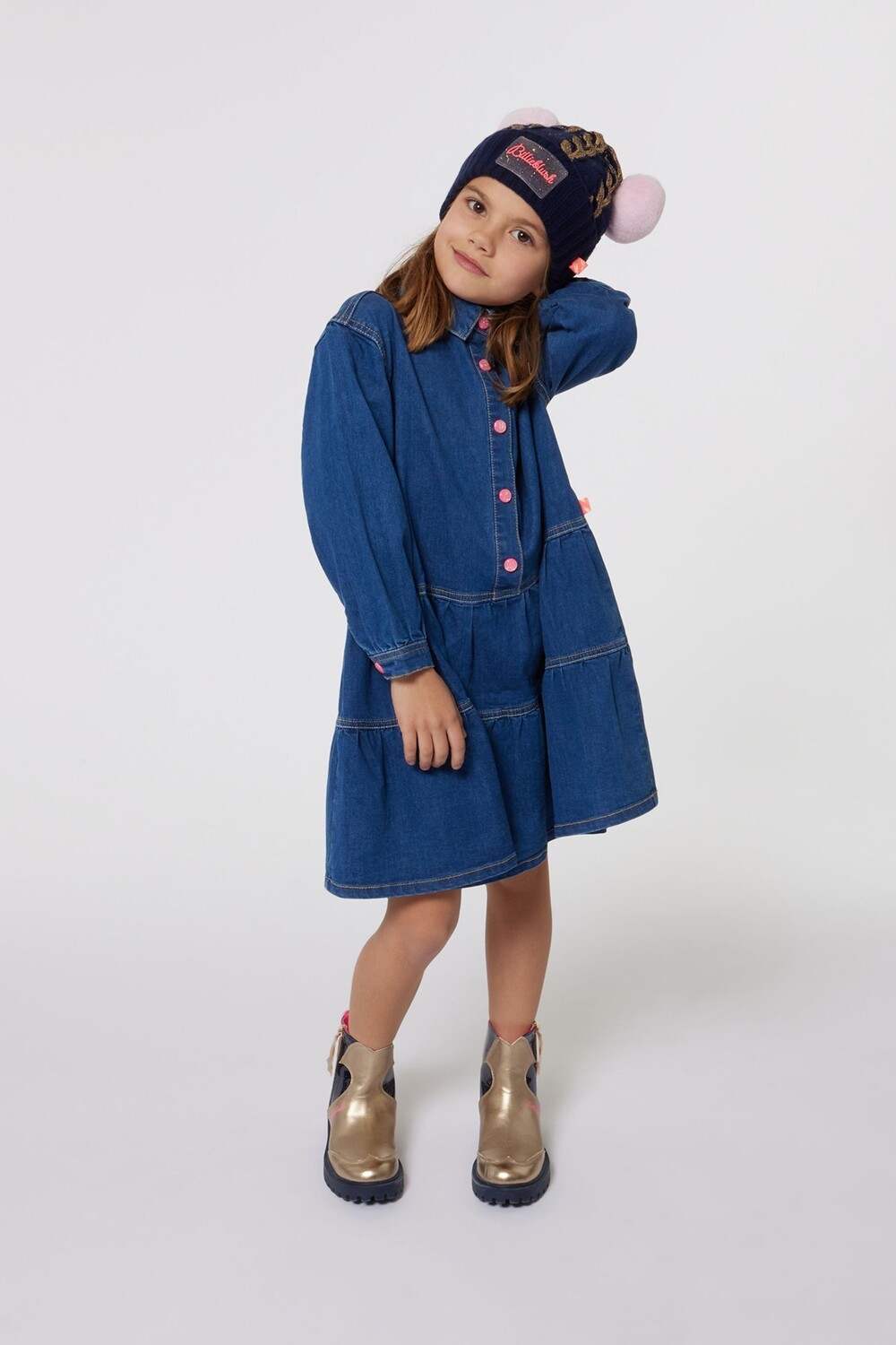 Джинсовое платье рубашка с принтом логотипа на спине Billieblush, синий
Джинсовое платье рубашка с принтом логотипа на спине Billieblush, синий