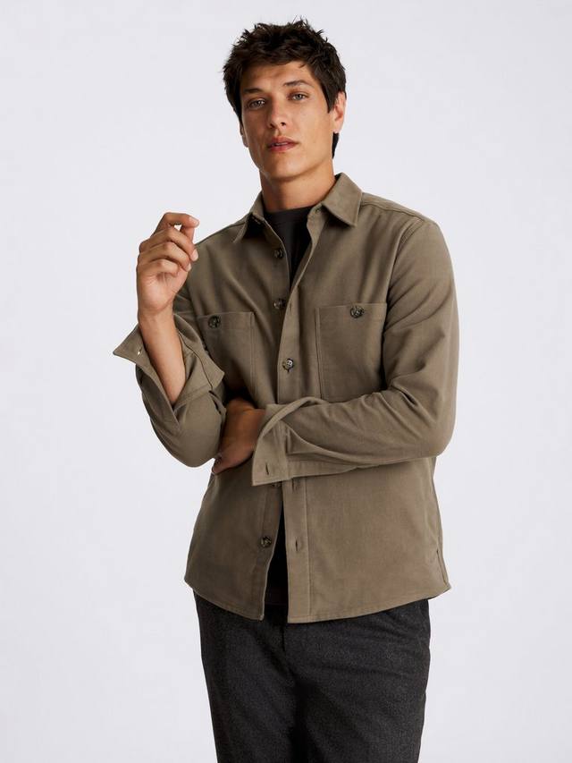 Хлопковая рубашка-оверсайз Regular Fit из мягкой ткани Moleskin Moss, Taupe
Хлопковая рубашка-оверсайз Regular Fit из мягкой ткани Moleskin Moss, Taupe