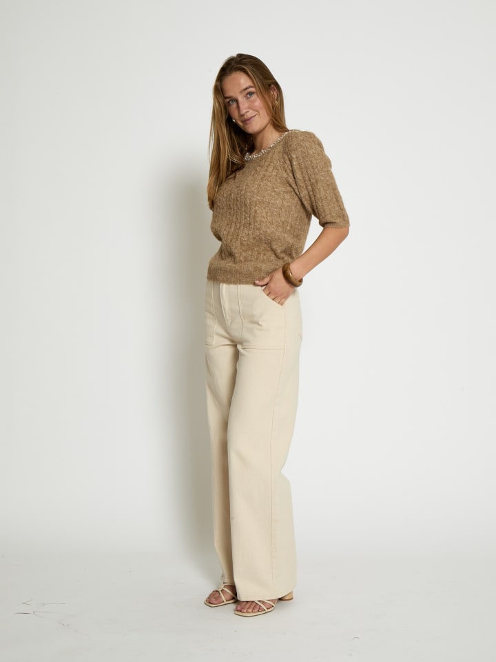 Блузка цвета ламинария песочный меланж Peppercorn
Блузка цвета ламинария песочный меланж Peppercorn