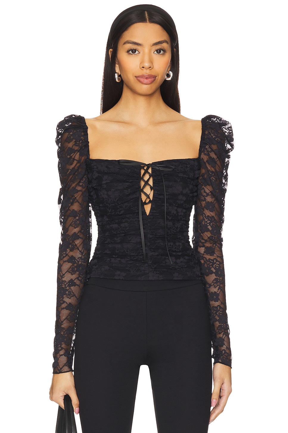 Ава топ Majorelle, черный 
Ава топ Majorelle, черный