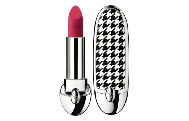 Помады для женщин GUERLAIN
Помады для женщин GUERLAIN
