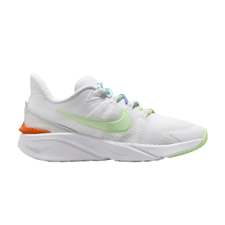 Кроссовки Nike Star Runner 4 Next Nature SE GS, белый
Кроссовки Nike Star Runner 4 Next Nature SE GS, белый
