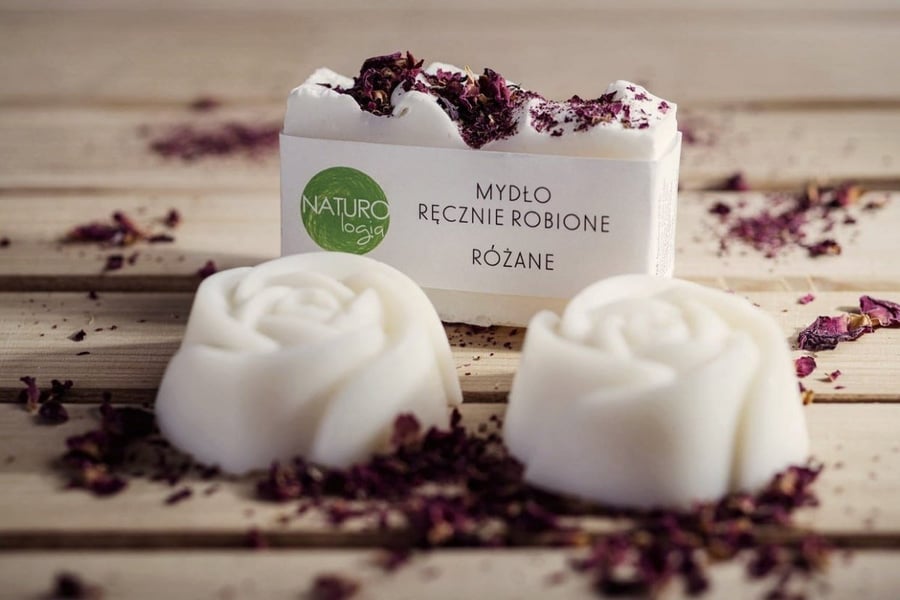 Мыло ручной работы РОЗА, для всех типов кожи, чувствительной и зрелой кожи - 100 г, NATUROLOGIA
Мыло ручной работы РОЗА, для всех типов кожи, чувствительной и зрелой кожи - 100 г, NATUROLOGIA