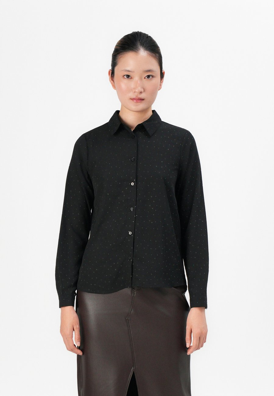 Блуза ONLY ONLZEKE SHIRT, Black /Black
Блуза ONLY ONLZEKE SHIRT, Black /Black