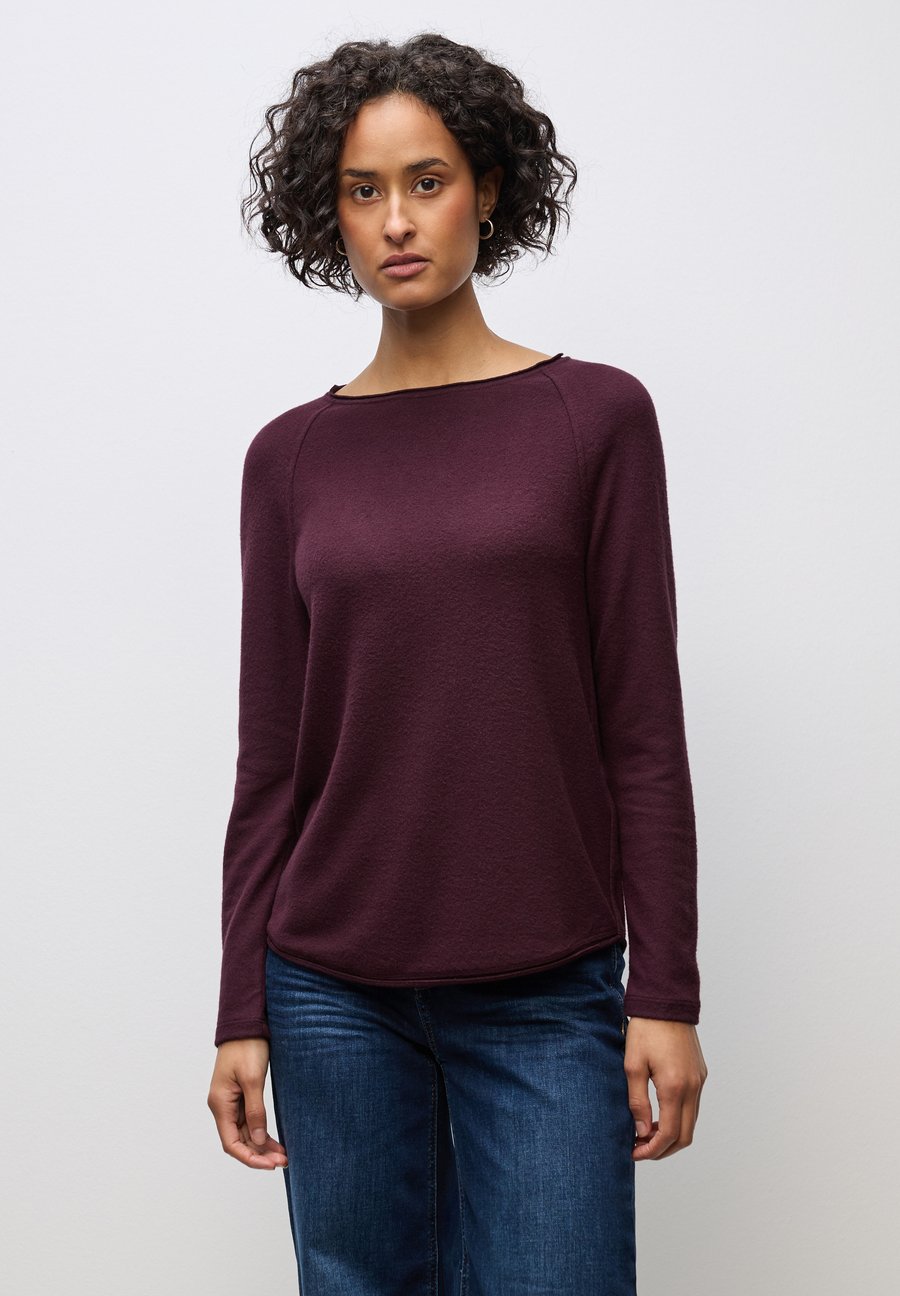 Джемпер Street One Jumper, Rot/Berry
Джемпер Street One Jumper, Rot/Berry