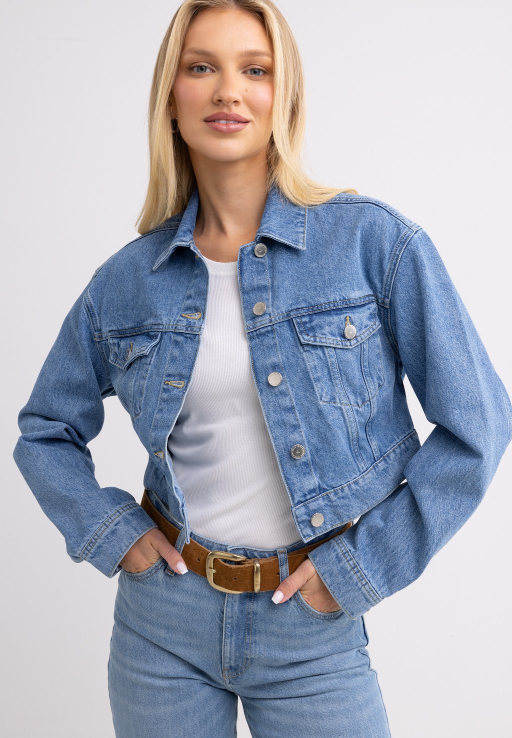 Джинсовая куртка OBERBEKLEIDUNG MADDIE Big Star, синий
Джинсовая куртка OBERBEKLEIDUNG MADDIE Big Star, синий