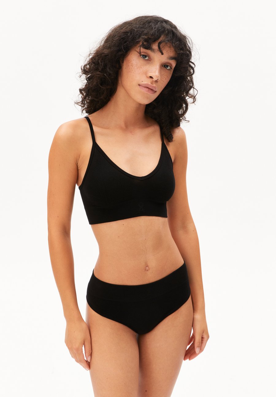 Бюстье ARMEDANGELS BRALAA SEAMAALA, Black
Бюстье ARMEDANGELS BRALAA SEAMAALA, Black