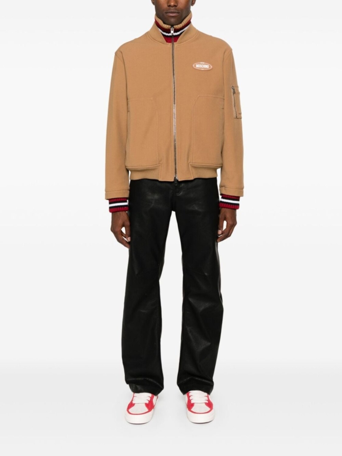 Moschino куртка-бомбер из твила с логотипом, коричневый
Moschino куртка-бомбер из твила с логотипом, коричневый