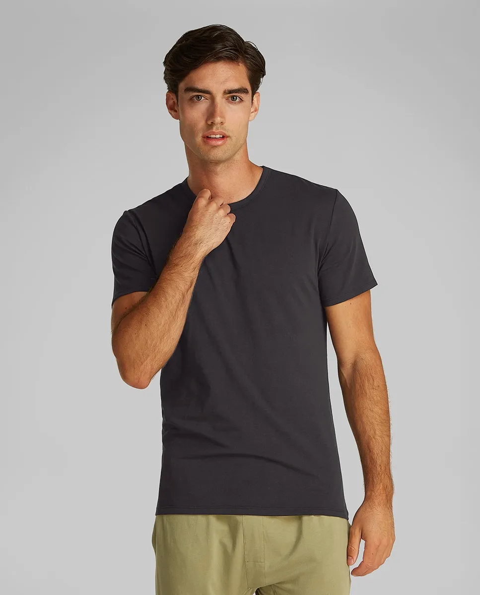 Упаковка из 3 футболок с короткими рукавами и круглым вырезом Calvin Klein, черный
Упаковка из 3 футболок с короткими рукавами и круглым вырезом Calvin Klein, черный