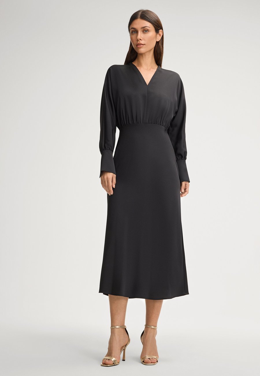 Платье JOOP! DARLA, Schwarz/Black
Платье JOOP! DARLA, Schwarz/Black