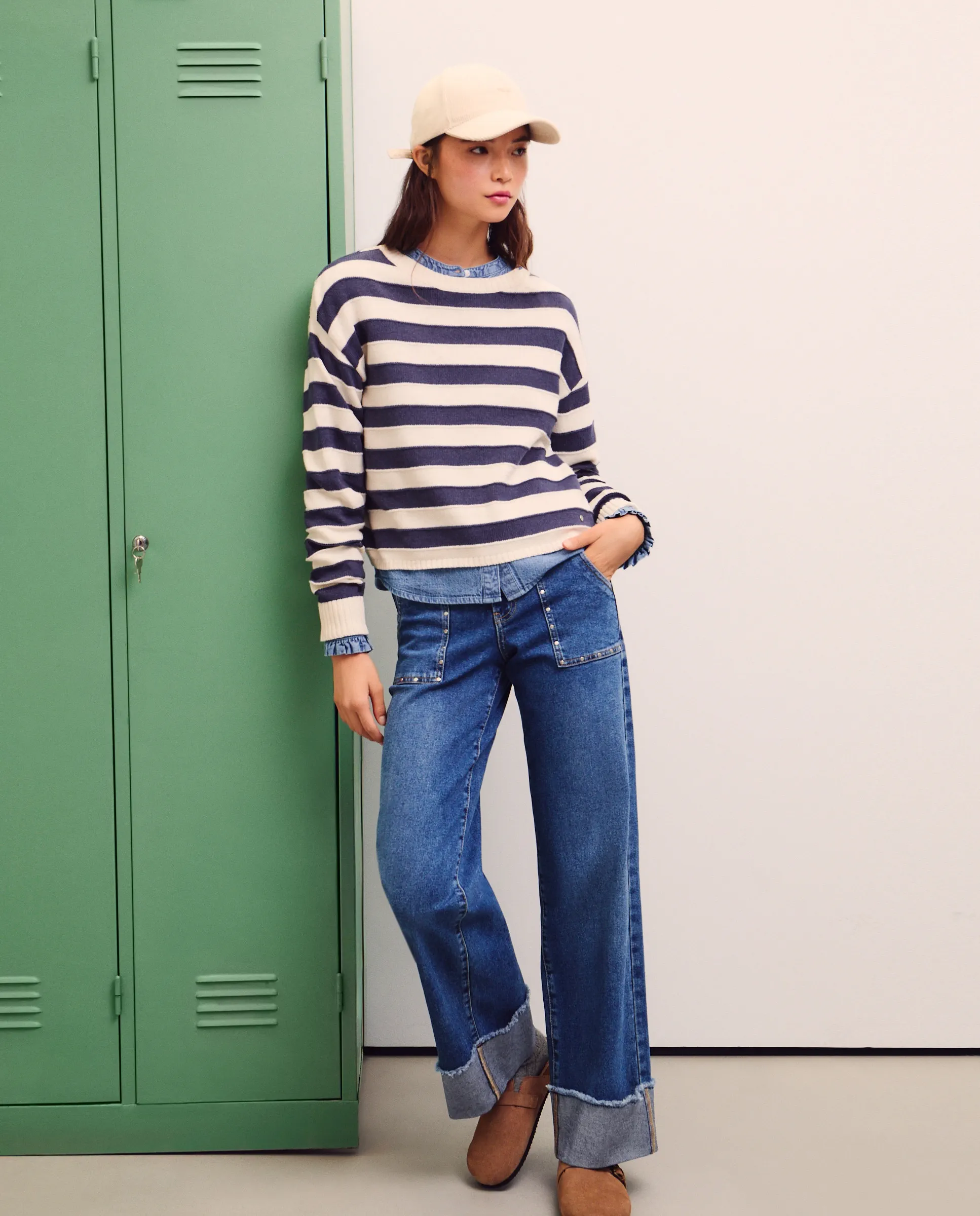 Женский полосатый свитер в морском стиле Green Coast, песочный
Женский полосатый свитер в морском стиле Green Coast, песочный