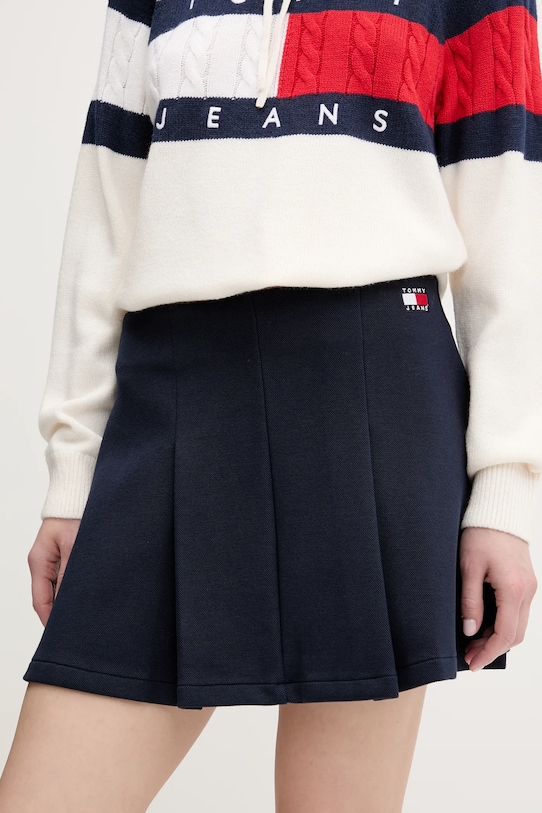 Юбка Tommy Jeans, темно-синий
Юбка Tommy Jeans, темно-синий
