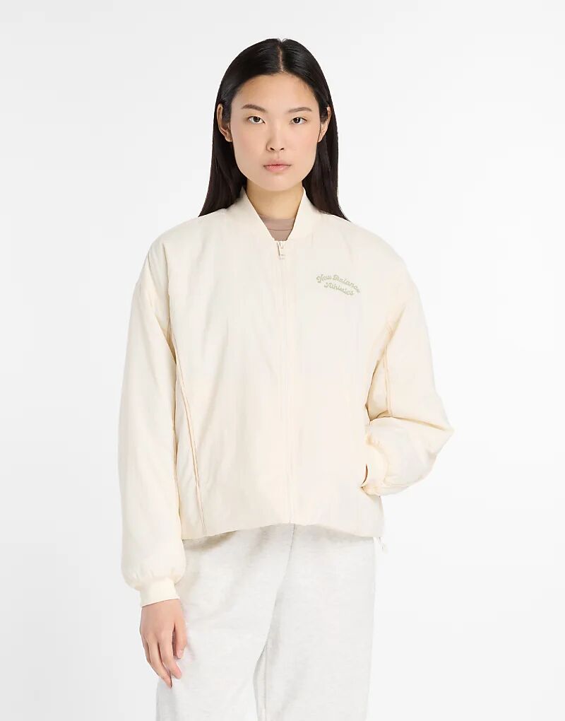 Куртка-бомбер New Balance Linear Heritage из ткани в условиях вечной мерзлоты
Куртка-бомбер New Balance Linear Heritage из ткани в условиях вечной мерзлоты