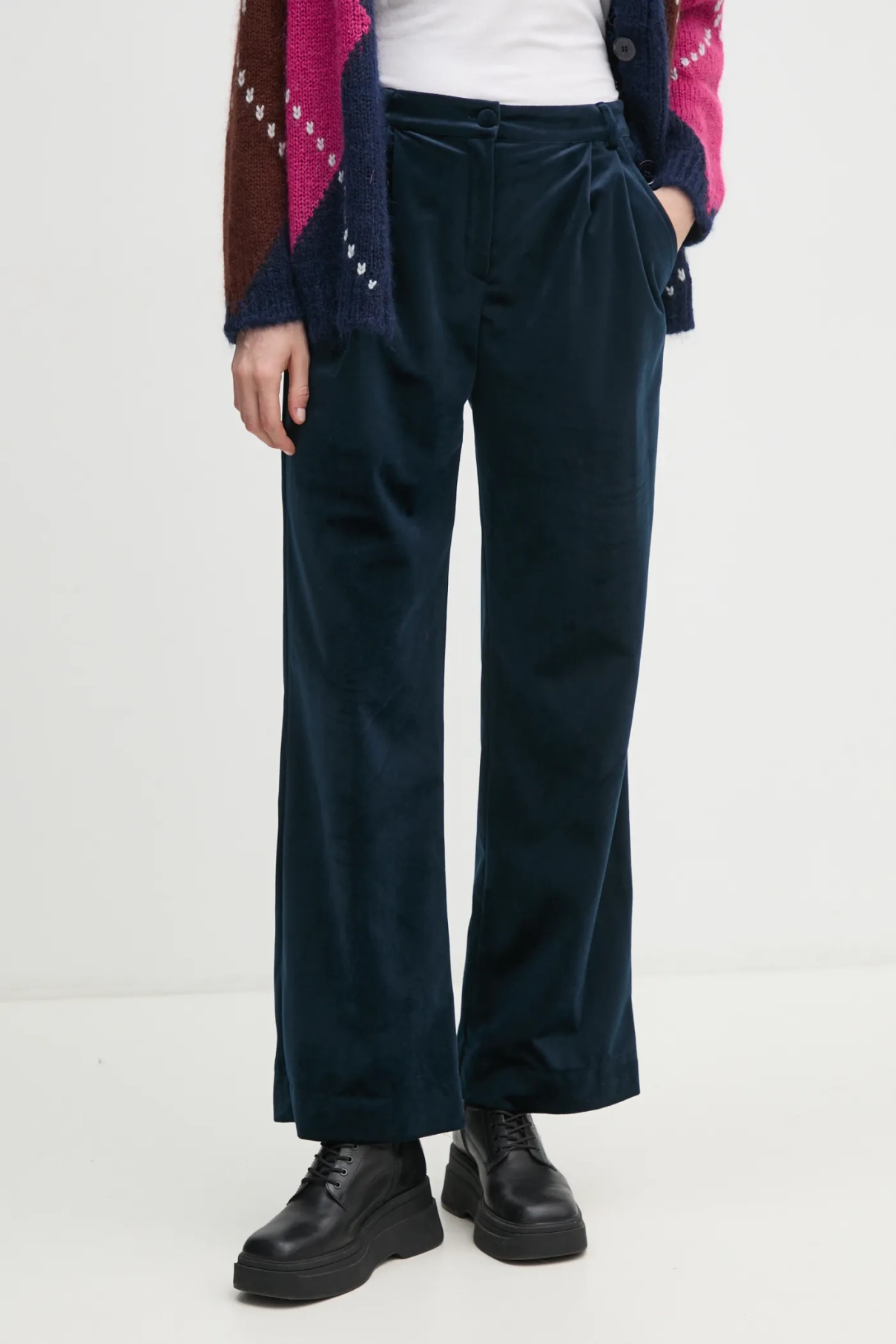 Бархатные брюки La Petite Française, темно-синий
Бархатные брюки La Petite Française, темно-синий