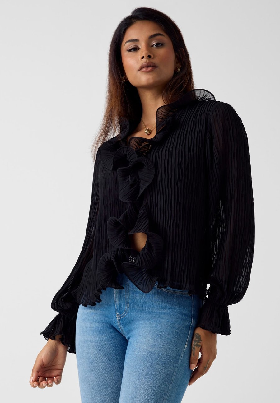 Блуза Guess Blouse, Jet Black A/Black
Блуза Guess Blouse, Jet Black A/Black