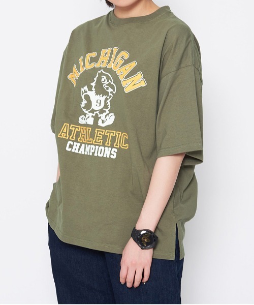 Футболка с принтом, колледжный стиль Spiritoso, цвет хаки
Футболка с принтом, колледжный стиль Spiritoso, цвет хаки