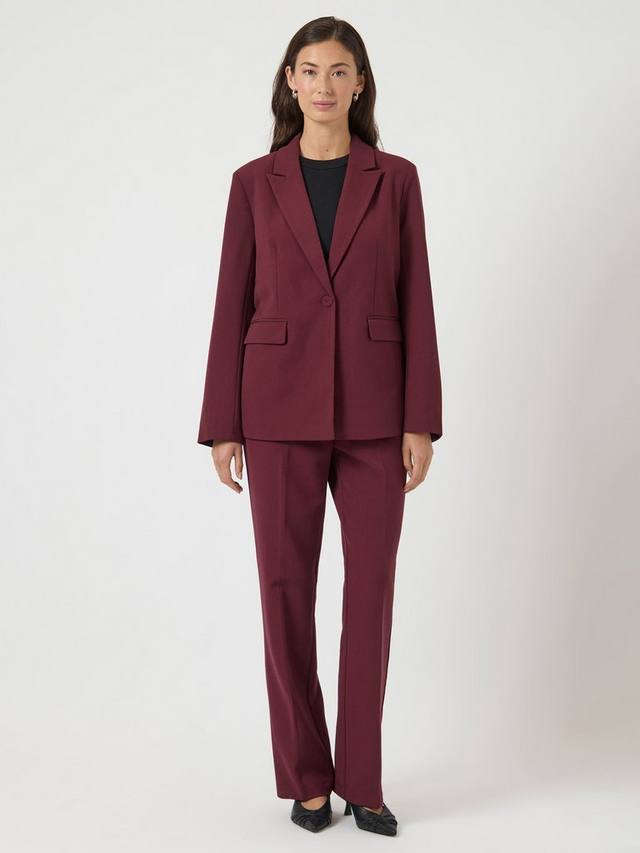 Тонко скроенный пиджак Likka YAS
Тонко скроенный пиджак Likka YAS