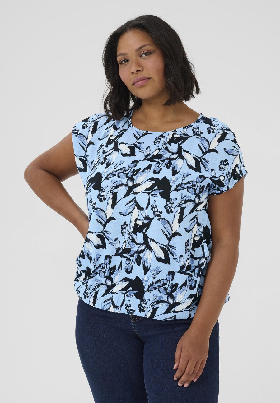 Блуза Kaffe Curve AMI STANLEY, Blue Graphic Flower/Blue
Блуза Kaffe Curve AMI STANLEY, Blue Graphic Flower/Blue