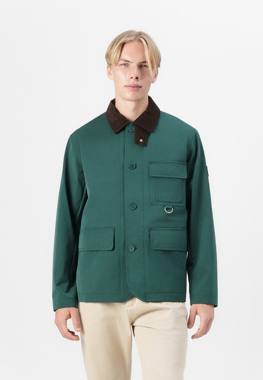 Куртка Tommy Hilfiger WET WEATHER BARN JACKET, Ornamental Green/Dark Green
Куртка Tommy Hilfiger WET WEATHER BARN JACKET, Ornamental Green/Dark Green