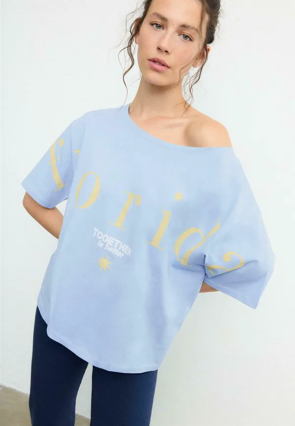 Футболка с принтом в виде выреза-лодочки Stradivarius, Light Blue, Синий, Футболка с принтом в виде выреза-лодочки Stradivarius, Light Blue
Футболка с принтом в виде выреза-лодочки Stradivarius, Light Blue, Синий, Футболка с принтом в виде выреза-лодочки Stradivarius, Light Blue