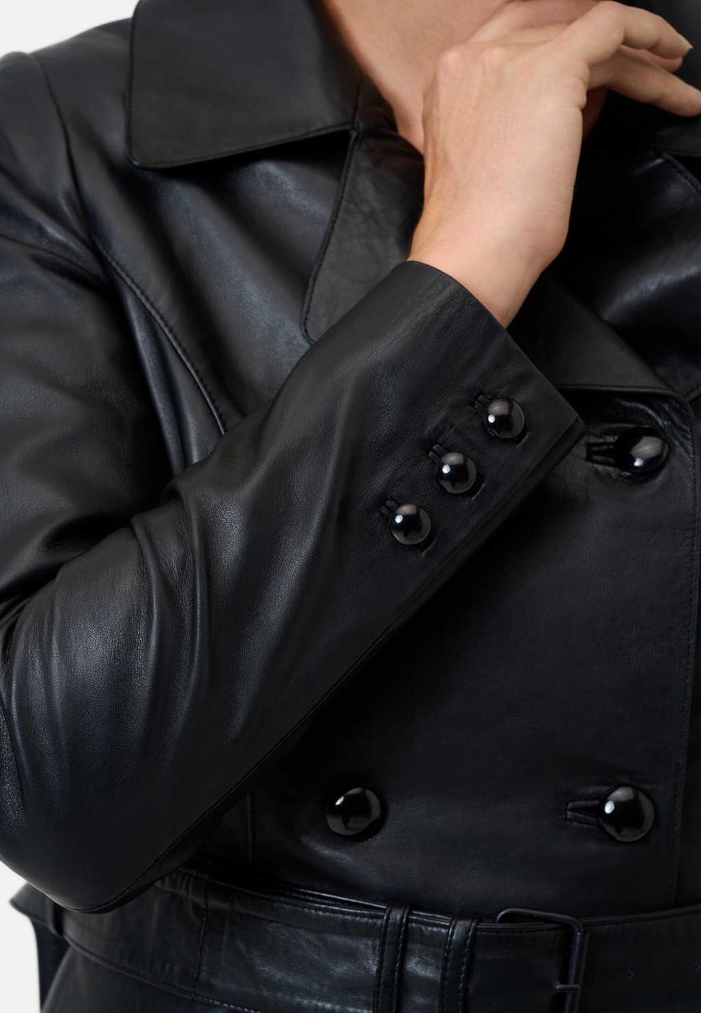 Короткое пальто ROSALIA Ricano, черный
Короткое пальто ROSALIA Ricano, черный