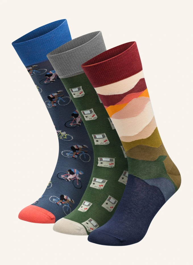 Комплект из 3 носков chilling days ahead — blue bike, game day, wanderlust Dillysocks, черный
Комплект из 3 носков chilling days ahead — blue bike, game day, wanderlust Dillysocks, черный
